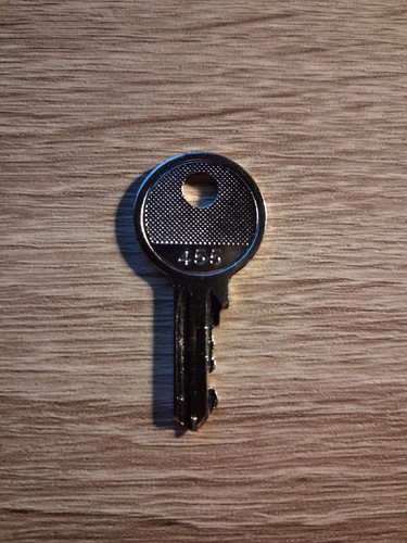 Ronis 455 key - lift, and