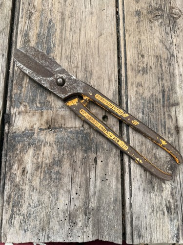 Vintage footprint 250 tin - 10",