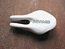 ISM ADAMO TIME TRIAL /TRIATHLON BICYCLE SADDLE - White