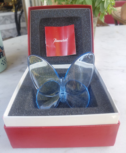 Baccarat clear blue glass - clear,