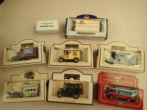 Joblot small scale - joblot, of