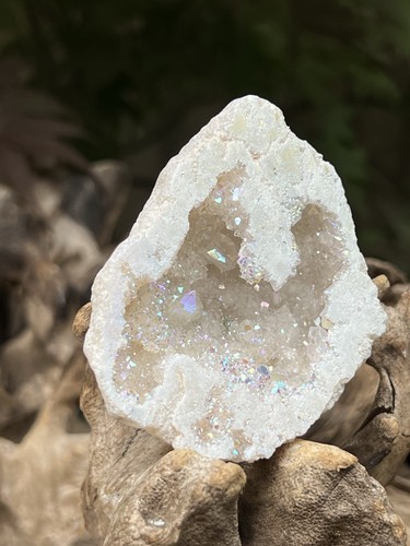 Angel aura geode opal - geode,