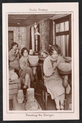 Postcard poole pottery - postcard, dorset