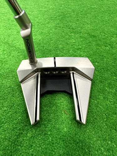 Scotty cameron phantom 2 - scotty,