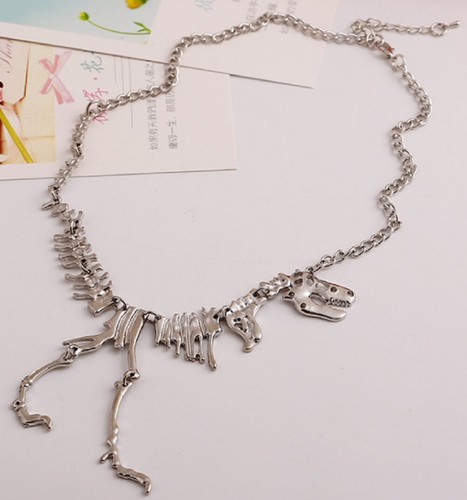 Silver walking skeleton - walking,