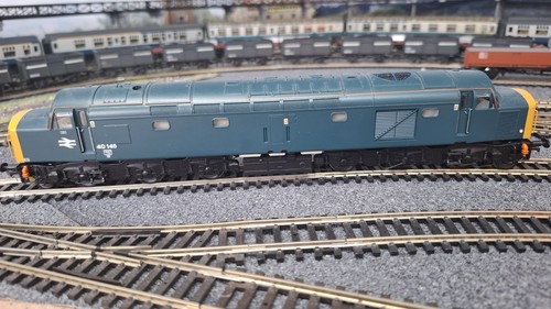 Bachmann 489 class 40145 - 40,