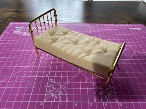 Nice quality dolls house brass - quality,