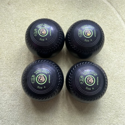 Thomas taylor lawn bowls - lawn, size