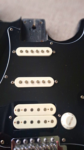 Fender stratocaster fully - fender,