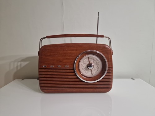 Vintage retro bush tr82 - ,