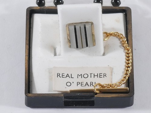 Vintage tie tack mother - tie,