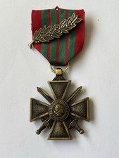 WW2 French Croix De Guerre Medal.