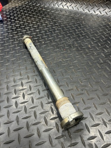 Kawasaki zx7r swingarm pivot - kawasaki,