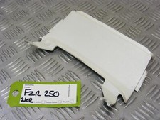 FZR250 2KR Mid Seat Joiner Panel White 1987 era Yamaha 081222