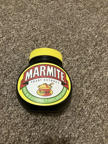 Large marmite jar with - jar,