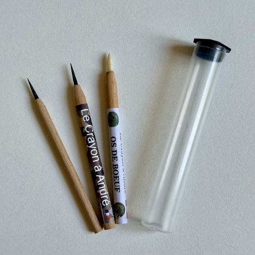Andre cleaning pencils - andre's,