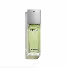 Chanel No. 19 Eau de Toilette