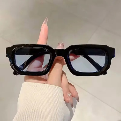 Retro rectangular sunglasses - retro,
