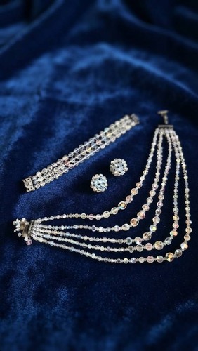 Vintage style crystal bridal - style,