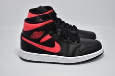 Nike Air Jordan 1 mid Womens