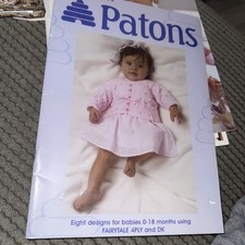 PATONS 02990 KNITTING dk & 4 ply wool 8 Designs for babies 9 - 18 months 