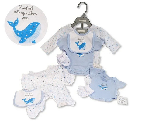 Tiny baby premature - tiny,