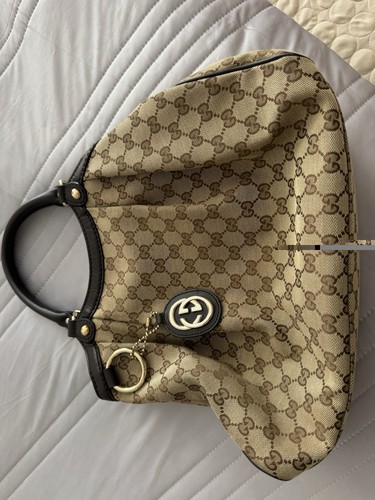 Gucci handbag - gucci,