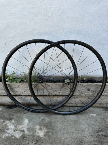 Reynolds ar25 carbon wheelset - reynolds,