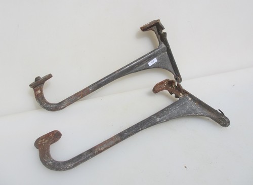 Vintage iron cistern - vintage, shelf