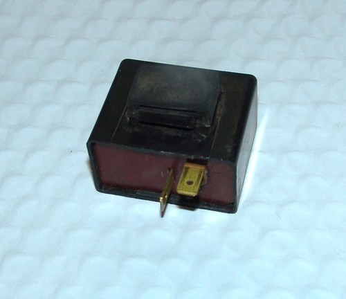 Genuine oem yamaha blinker - oem,