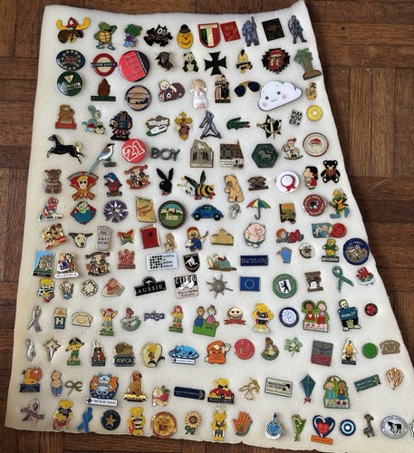 Bulk joblot pin badges qty - badges,