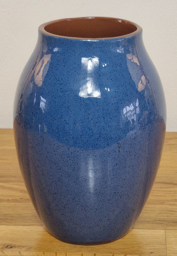 Vintage dartford pottery vase - dartford,