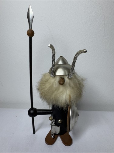 Mid century danish viking - viking, folk