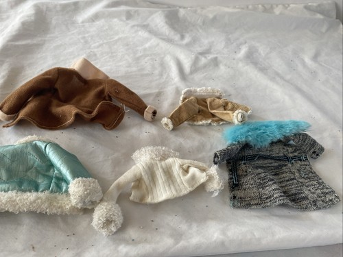 Bratz doll clothes bundle - doll,
