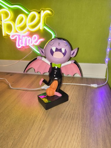 Dracula figurine ghoulish - figurine,