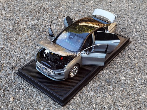 Ford mondeo 2022 diecast - 1/18,