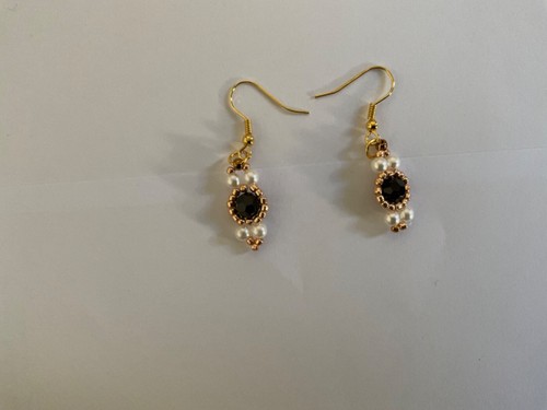 New handmade pearl earrings - pearl,