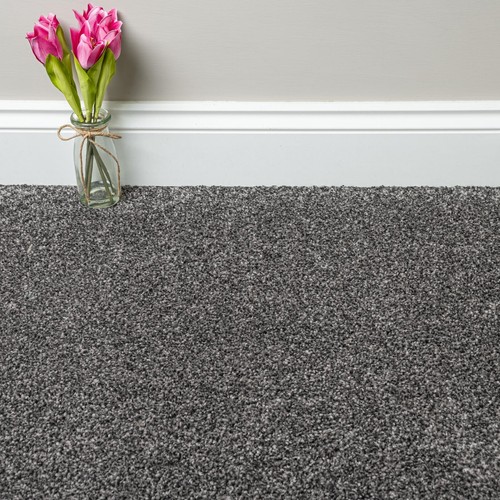 Warm grey budget saxony - budget, carpet