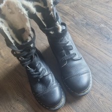 Dr. Martens Aimilita Black