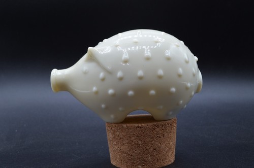 Vintage milk glass - glass, piggy