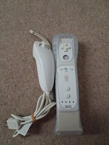 Official nintendo wii remote - nintendo,