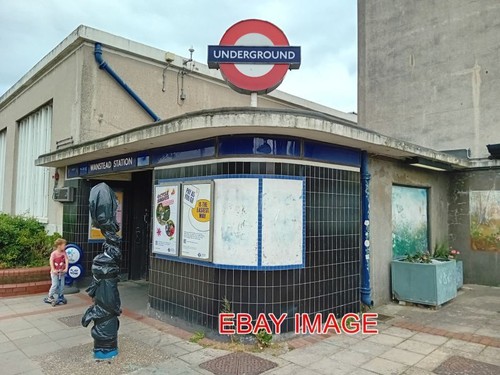 Photo wanstead underground - ,