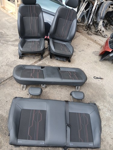 Vauxhall corsa seats - front, &