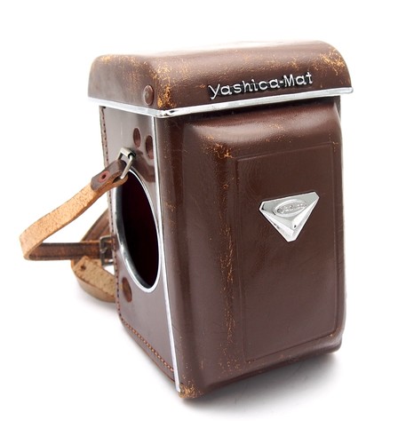 Yashica mat tlr - 120, medium