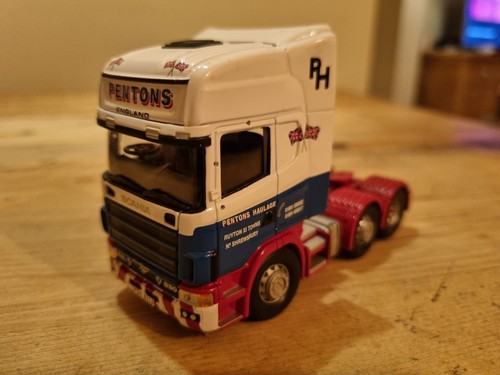 Corgi modern truck - modern,