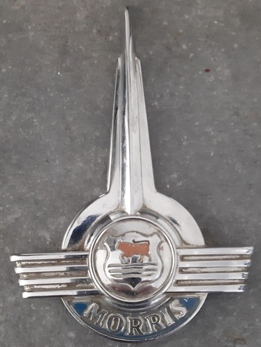 Morris minor car - minor, badge