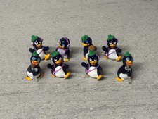 VINTAGE 8 X KINDER EGG SURPRISE PENGUIN TOYS