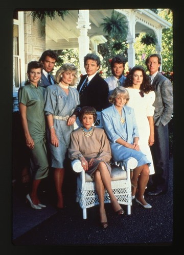 Falcon crest susan - falcon,