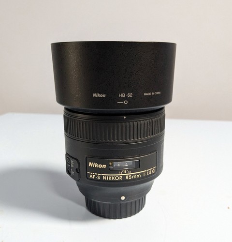 Nikon nikkor 85mm 1 8g - nikon,