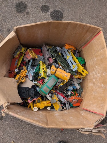 Large box spares - large, and